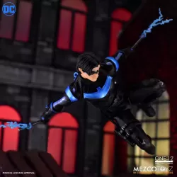 DC Comics figurine Nightwing Mezco Toys