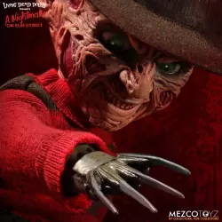 Freddy Les Griffes de la nuit poupée sonore Freddy Krueger Mezco Toys