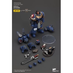 Warhammer 40k figurine Ultramarines Lieutenant Titus Joy Toy