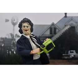 Massacre à la tronçonneuse figurine Clothed Leatherface (Pretty Woman Mask) 50th Anniversary Neca