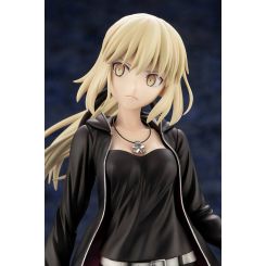 Fate/ Grand Order statuette 1/7 Saber / Altria Pendragon (Alter) Casual Ver. Kotobukiya