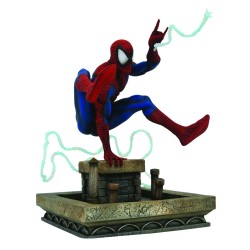 Marvel Gallery diorama 90's Spider-Man Diamond Select