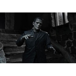 Universal Monsters figurine Ultimate Frankenstein's Monster (Black & White) NECA