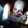 Ça : Chapitre 2 poupée parlante Designer Series Sinister Pennywise Mezco Toys