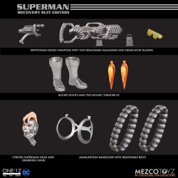 DC Comics figurine Superman (Recovery Suit Edition) Mezco Toys