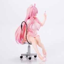 To Love-Ru Darkness figurine Lara Satalin Deviluke Nurse Cos Union Creative